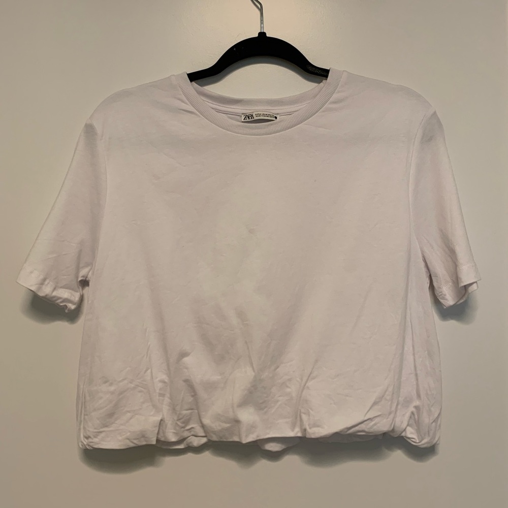 Zara White Cropped Tee (NEVER WORN)